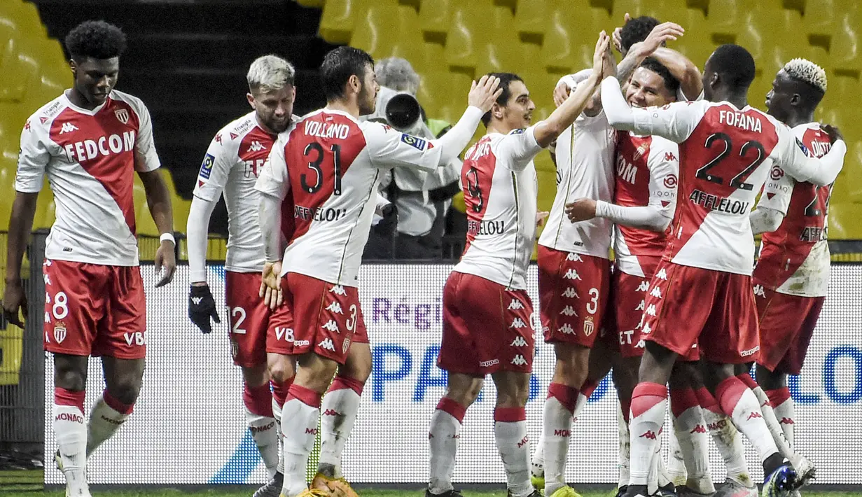 2. AS Monaco - Tim besutan Niko Kovac ini mengeluarkan dana sama besarnya dengan RB Leipzig yaitu 20 juta euro (sekitar Rp381,9 miliar) pada bursa transfer musim dingin 2021. Monaco menghabiskan dana tersebut untuk mendatangkan satu pemain saja yaitu Krepin Diatta. (AFP/Sebastien Salom Gomis)