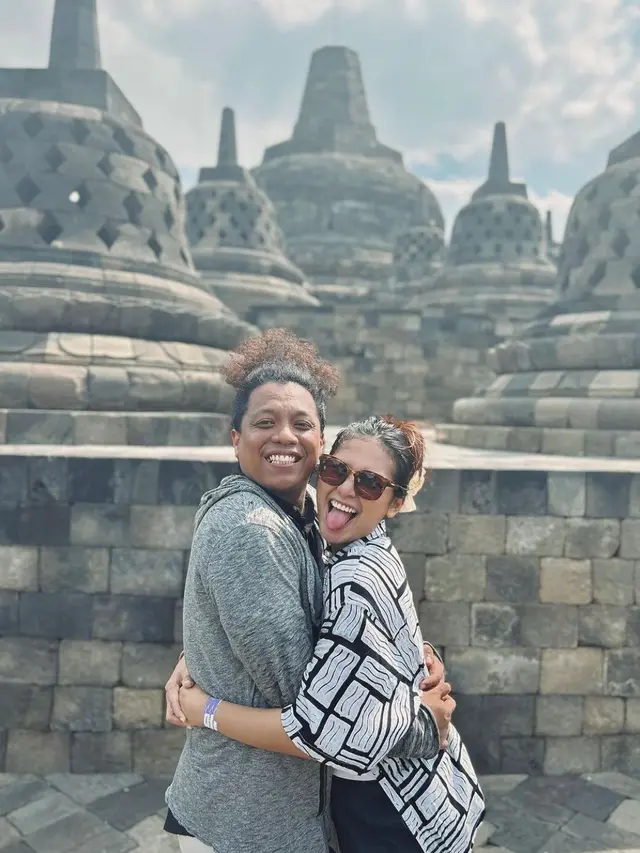 Foto Indah Permatasari dan Arie Kriting (Instagram/@indahpermatas)