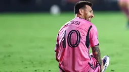 Lionel Messi menjadi penyelamat The Herons dari kekalahan lewat golnya pada menit ke-67. (Megan Briggs/Getty Images North America/Getty Images via AFP)