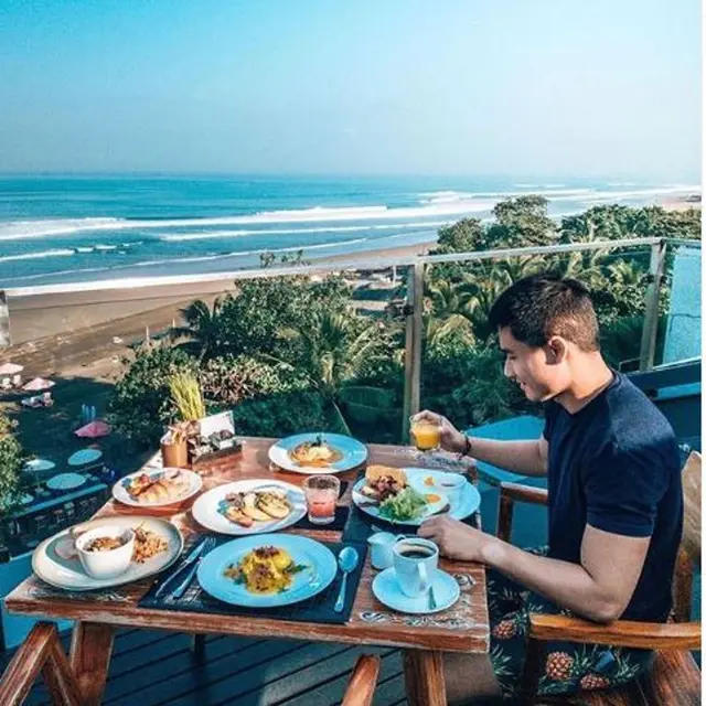 Anantara Seminyak Bali Resort