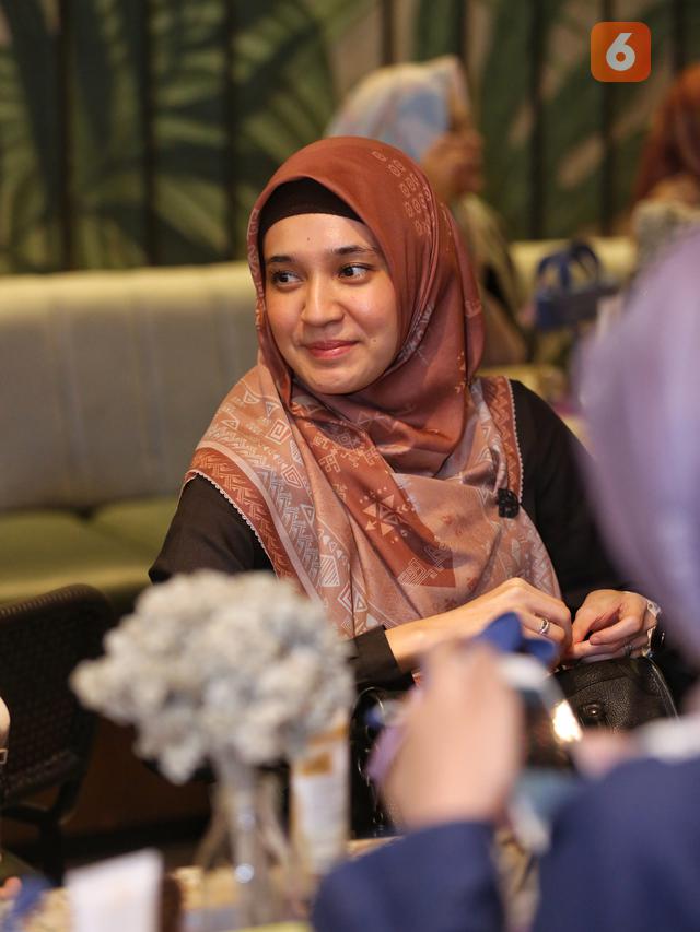 [Fimela] Dhini Aminarti