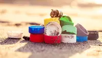 Ilustrasi cara mengurangi sampah plastik/Copyright unsplash/Mark Harpur