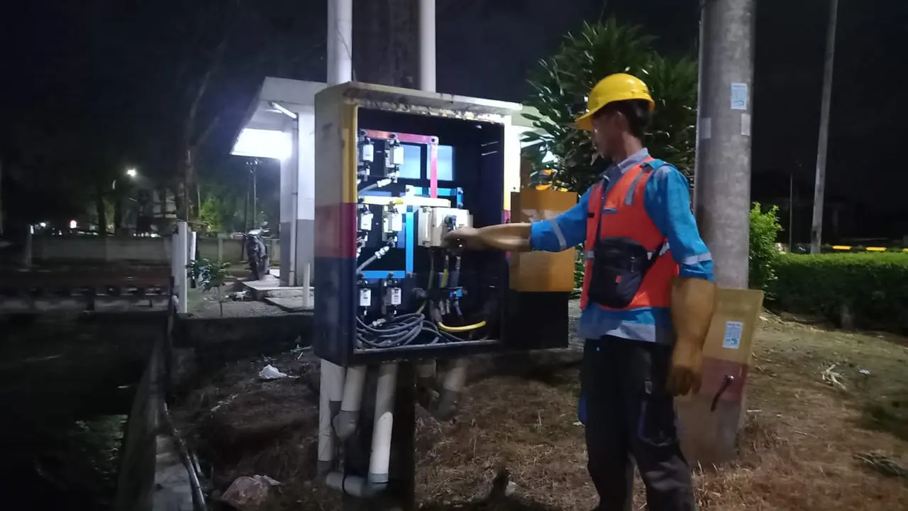 Gempa bermagnitudo 6,4 mengguncang wilayah Yogyakarta