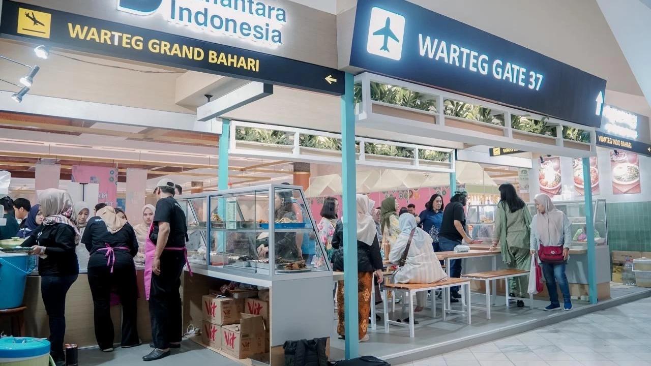 Gerai Warteg Gate 37 InJourney Airports Sukses Curi Perhatian Pengunjung INACRAFT 2026