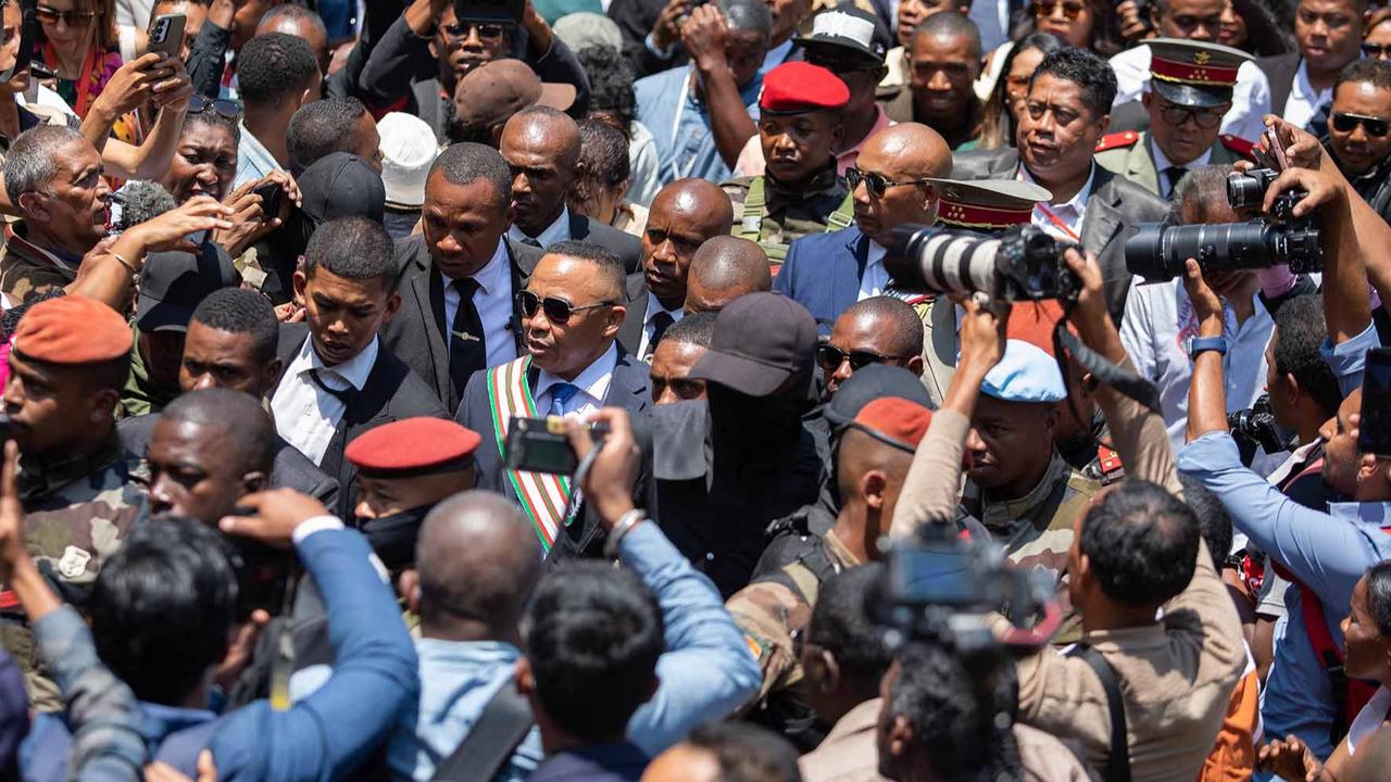 FOTO: Kolonel Michael Randrianirina Resmi Pimpin Madagaskar Usai Kudeta Militer