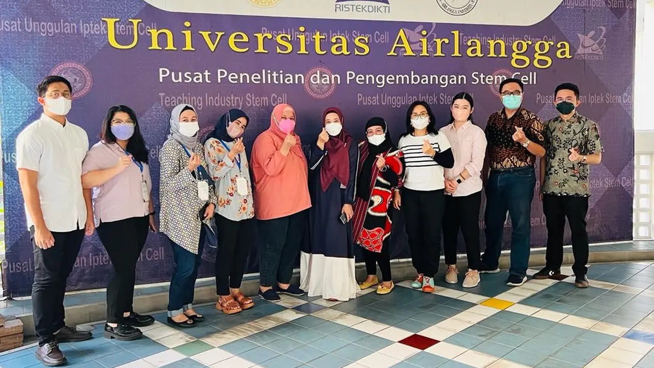 Pusat Penelitian dan Pengembangan Stem Cell Unair menggelar webinar dan workshop Stem Cell yang diikuti ratusan peserta. (Ist).