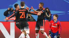 Pemain Manchester United, Anthony Martial, merayakan gol yang dicetaknya ke gawang CSKA dalam lanjutan Grup B Liga Champions di Stadion Arena Khimki, Moscow, Rusia, Kamis (22/10/2015) dini hari WIB. (EPA/Maxim Shipenkov)