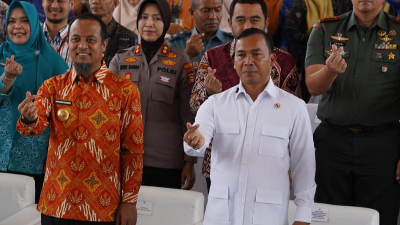 Menteri Kependudukan dan Pembangunan Keluarga Wihaji