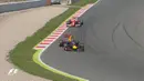 Pebalap Red Bull, Max Verstappen, berhasil menjadi juara dalam balapan F1 GP Spanyol di Sirkuit Catalunya, Spanyol, Minggu (15/5/2016). (Bola.com/Twitter/F1)