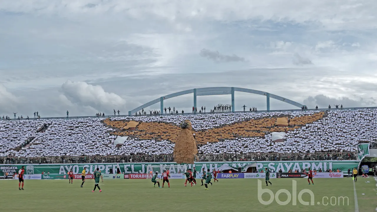 Piala Presiden, PSS Sleman, Persipura Jayapura, Bola.com, Joko Widodo, Koreografi