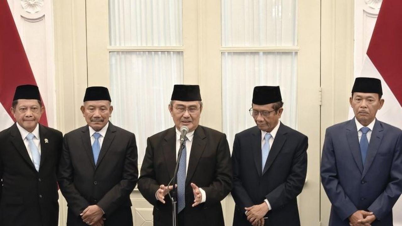 Prabowo Minta Komisi Reformasi Polri Laporkan Kemajuan dalam 3 Bulan
