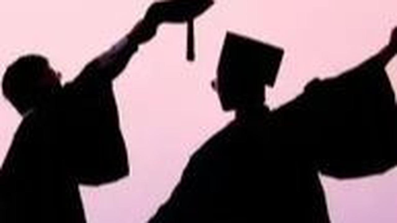 2. Cara Menulis Singkatan Gelar Sarjana Spesialis