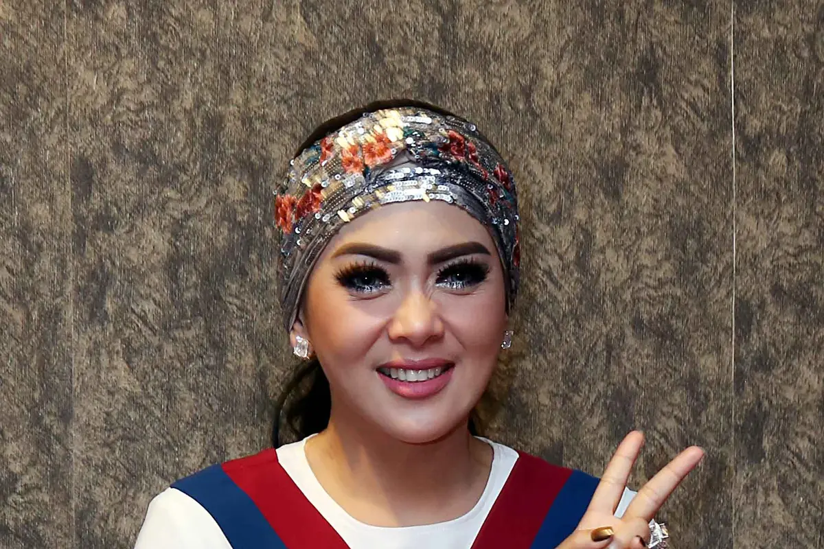 [Bintang] Syahrini