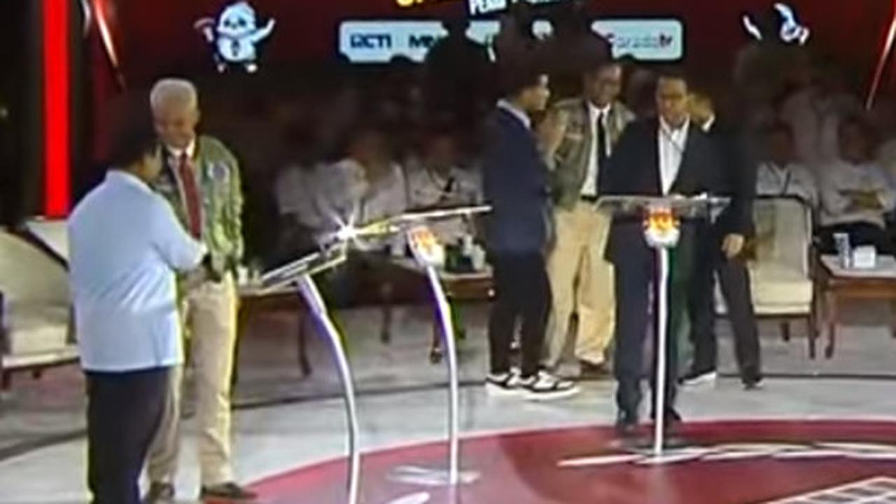 VIDEO: Ganjar Ungkap Solusi Konflik Laut China, Prabowo Jawab Sindiran Anies Soal Alutsista Bekas