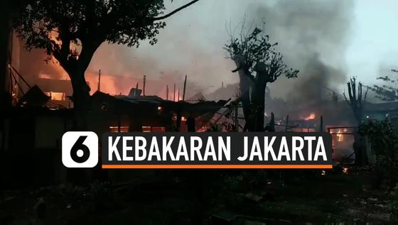 VIDEO: Kebakaran Rumah Bedeng di Pondok Kopi