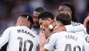 Real Madrid menundukkan Real Oviedo dengan skor 2-0 pada pekan ke-36 La Liga 2025/2026. Duel yang digelar di Estadio Santiago Bernabeu, Jumat (15/5/2026) dini hari WIB. (AP Photo/Manu Fernandez)