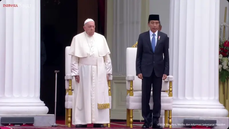 Upacara penyambutan Paus Fransiskus bersama Presiden Joko Widodo (Jokowi) di Istana Merdeka Jakarta pada hari ini, Rabu (4/9/2024).