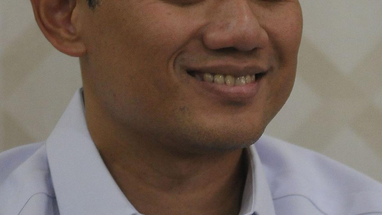 Masjid dibangun atas urunan warga dan belum memiliki sertifikat, sehingga hal tersebut membuatnya takut karena bisa saja tiba-tiba masjid digusur lantaran tidak memiliki alas hukum yang kuat. Merdeka.com/Imam Buhori