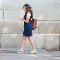 Komunikasi./Copyright freepik.com/author/katemangostar