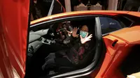 Jajal Mobil Mewah Crazy Rich Surabaya, Risma: Rasanya Enak, Kalau Naik Mobilku Goyang