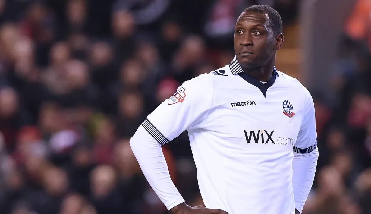 5. Emile Heskey (Striker) – Sebelum meme populer, mantan pemain Liverpool ini sudah viral di internet. Pemain yang berposisi striker ini menjadi bahan ledekan karena terus-menerus dipanggil timnas Inggris meski kualitasnya menurun. (AFP/Paul Ellis)