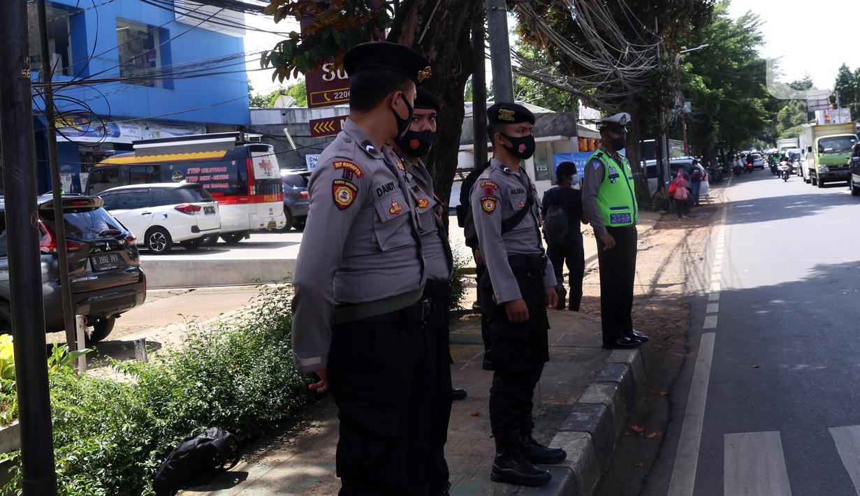 FOTO: Sidang Praperadilan Rizieq Shihab, Ratusan Polisi ...