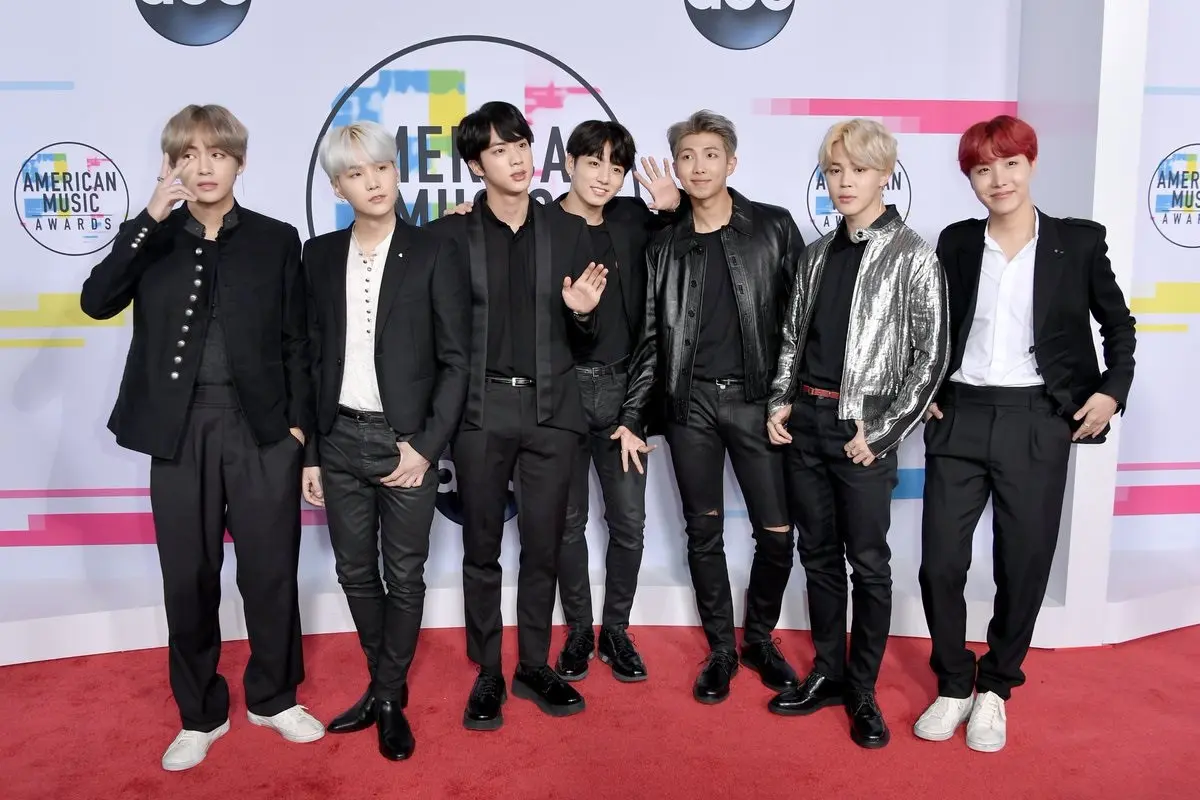 BTS di American Music Awards atau AMA 2017