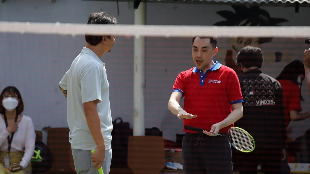 Vindes melalui program Vindes Sport juga mengajak warga untuk kembali memunculkan semangat gotong royong dengan melakukan revitalisasi lapangan warga menjadi #ArenaWarga