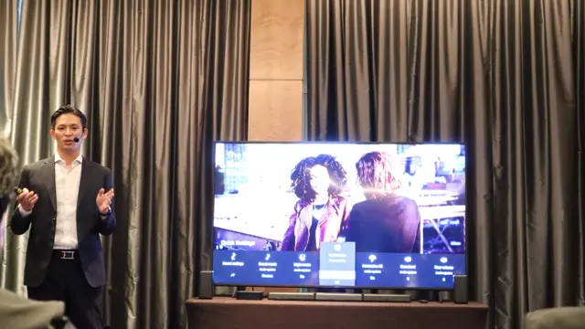 Yoshiyuki Fujioka, President Director in PT Sony Indonesia menjelaskan tentang fitur dari lini TV BRAVIAXR 2023