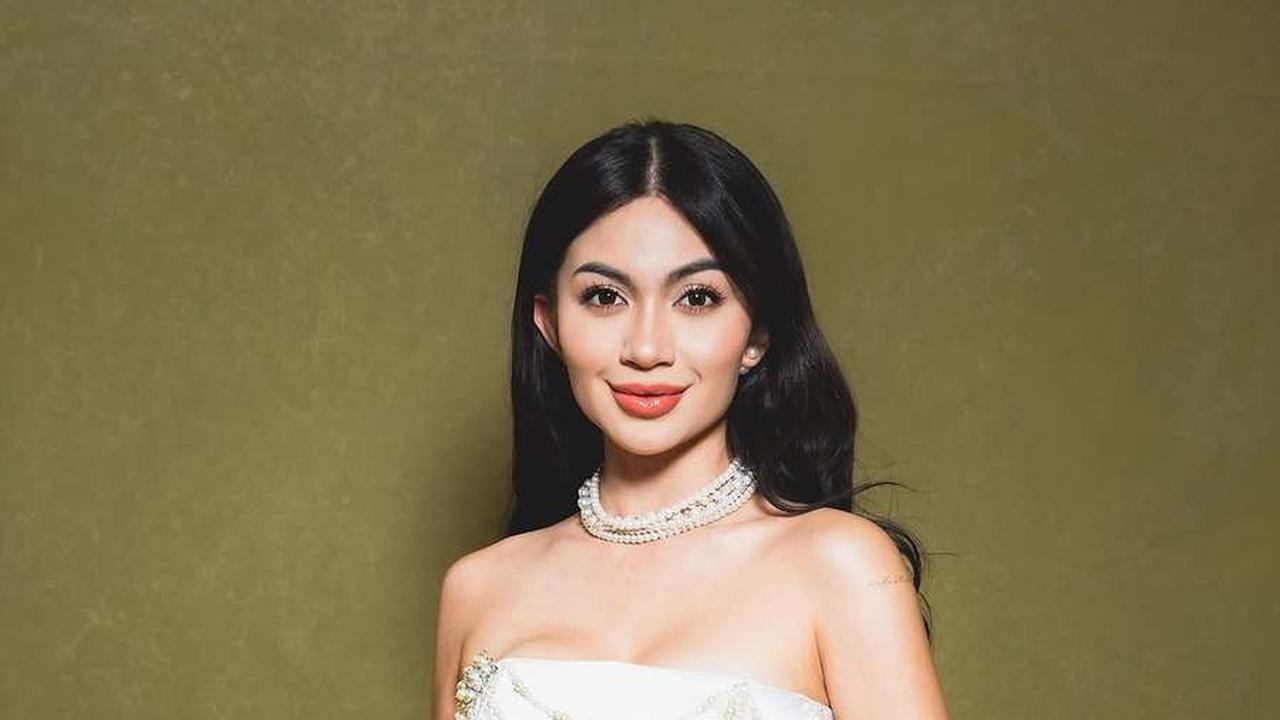 7 Potret Ariel Tatum Pamerkan Body Goals Cantik di Gala Premiere A Business Proposal, Banjir Pujian Soal Kemampuan Akting