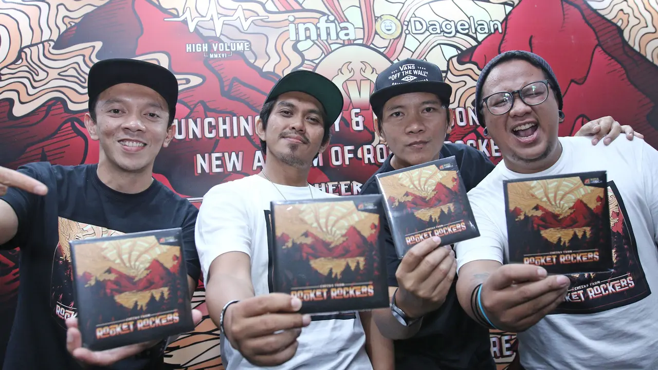 Rocket Rockers