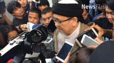 Analta Amier, kakak angkat Basuki Tjahaja Purnama atau Ahok dijadwalkan menjadi salah satu saksi meringankan dalam sidang Ahok.