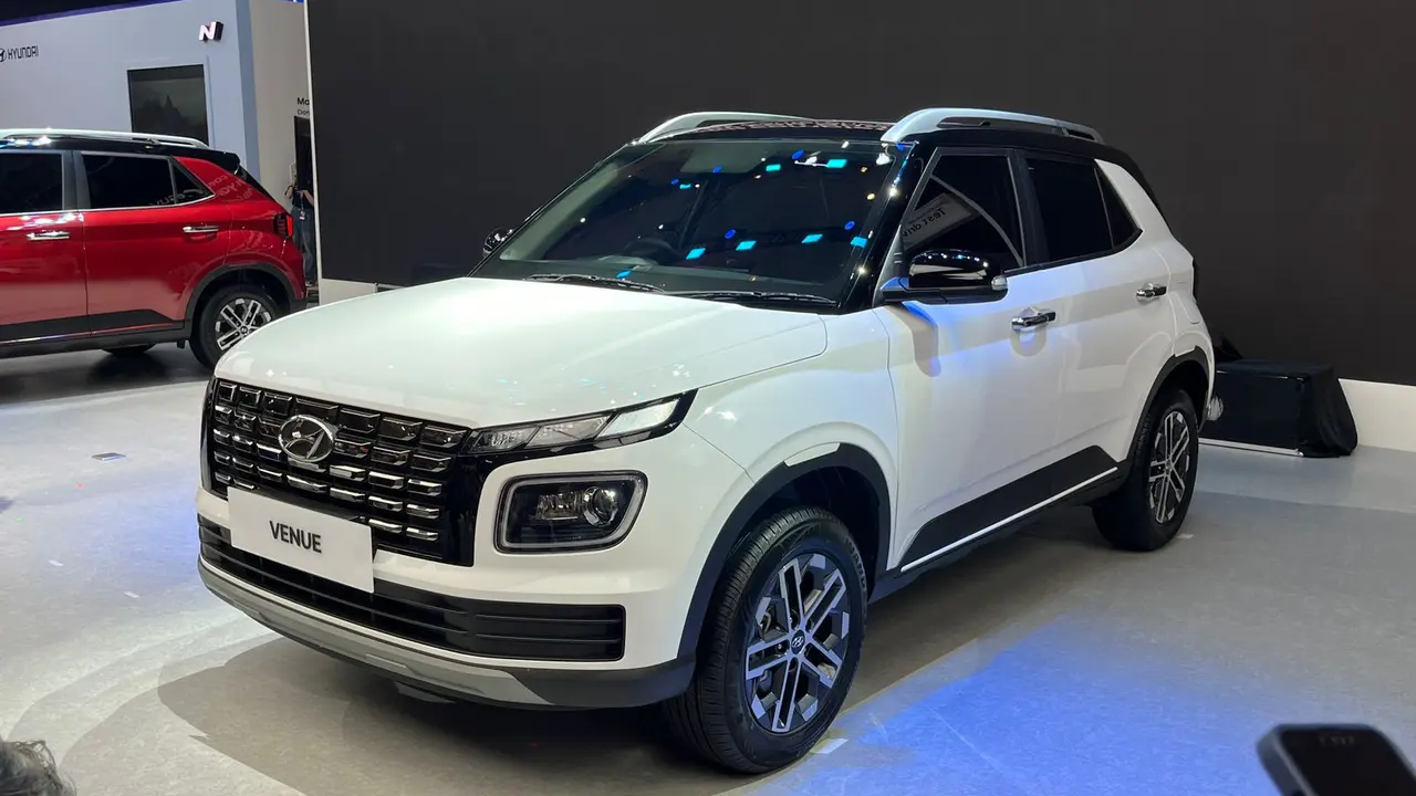 Hyundai Venue Meluncur di IIMS 2025