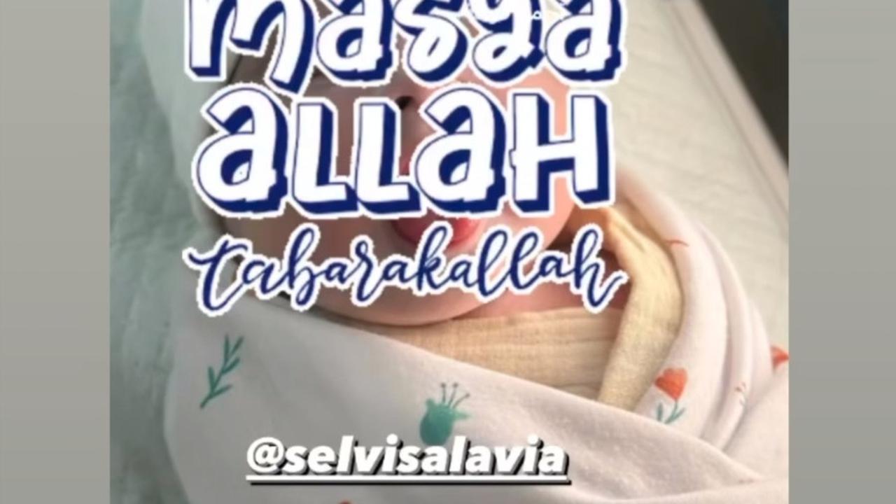 Tasya Dampingi Selvi Salavia Bersalin
