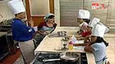 Tak ada salahnya mengajak sang buah hati mengikuti kursus masak selama liburan. Selain menambah pengetahuan, anak belajar lebih mandiri dan tidak bergantung pada orang tua. 