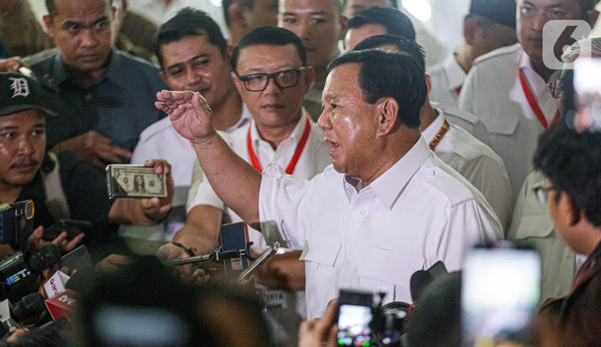 "Sayang ini internal kalian nggak boleh masuk, banyak (arahan) yang teknis," tutup Ketua Umum Gerindra itu. (Liputan6.com/Faizal Fanani)