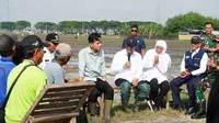 Jadikan Pertanian Jatim Nomor Satu, Mentan Puji Khofifah Gubernur Idola Petani