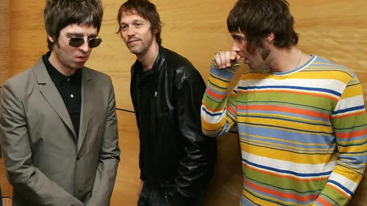Liam dan Noel Gallagher Kembali ke Atas Panggung, Siap Rilis Film Dokumenter Konser Reuni