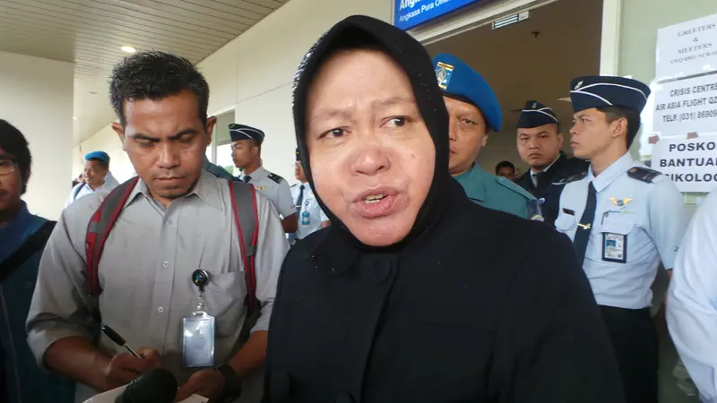 Walikota Risma Amankan 77 Rumah Warga Surabaya Penumpang AirAsia