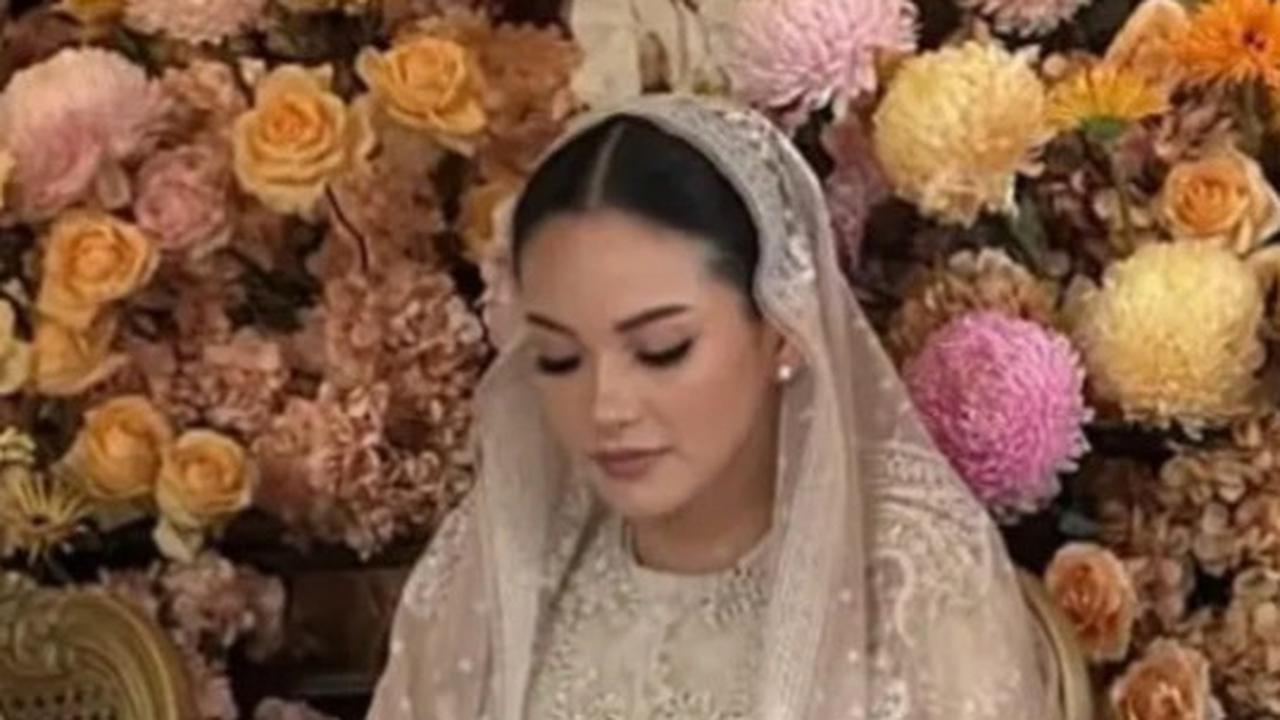 Potret Cantik Alyssa Daguise di Momen Pengajian Menjelang Pernikahan dengan Al Ghazali, Cantik Elegan dengan Busana Pastel Pancarkan Aura Pengantin