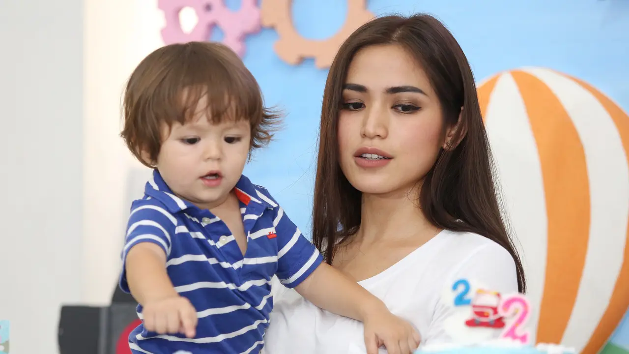 [Bintang] Jessica Iskandar