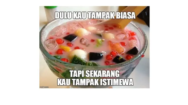 6 Meme Lucu Es Segar Tampak Menggoda Saat Puasa, Rintangan Ramadhan