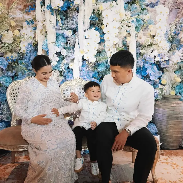 6 Potret Tasyakuran Kehamilan Artis di 2024, Lesti Kejora Sekaligus Gender Reveal
