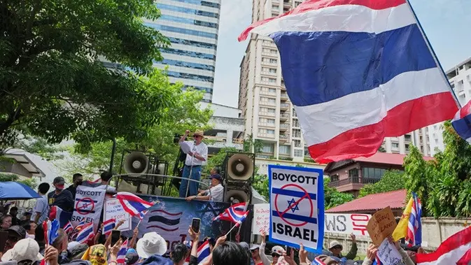 Warga Thailand Demo Kedubes Israel, Desak Turis Hormati Hukum dan Budaya Lokal