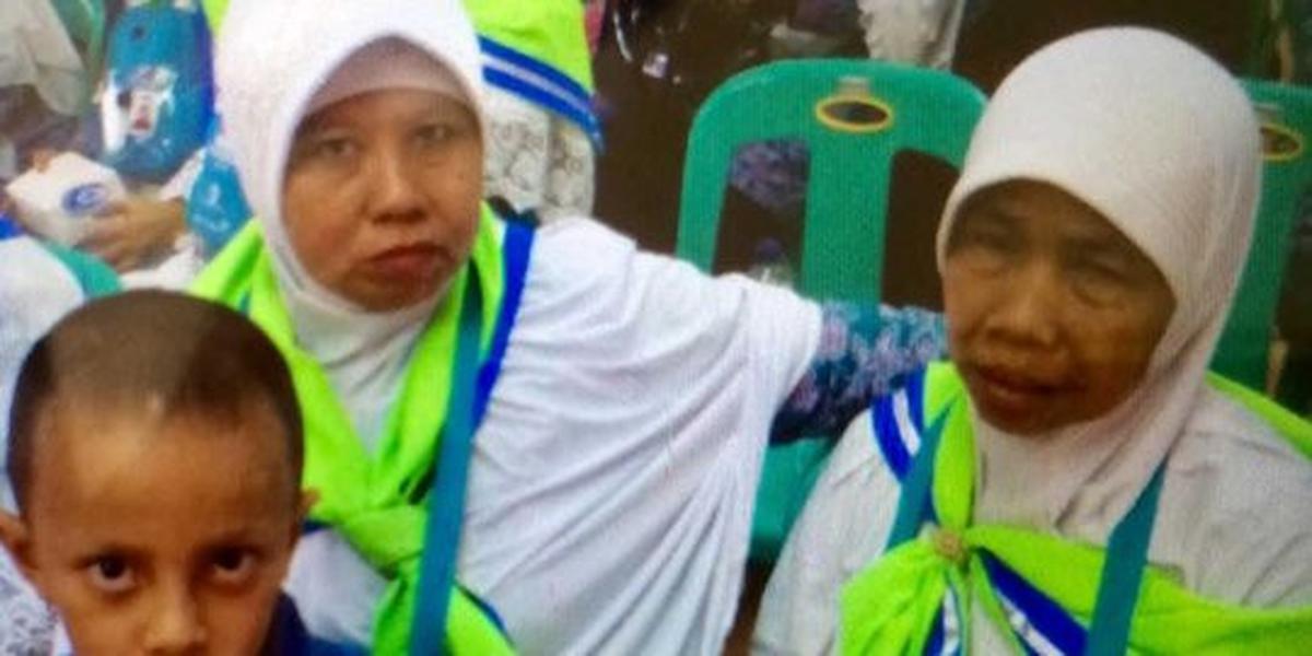 Duka anak Saparini, syukuran acara wisuda tak didampingi ibunda