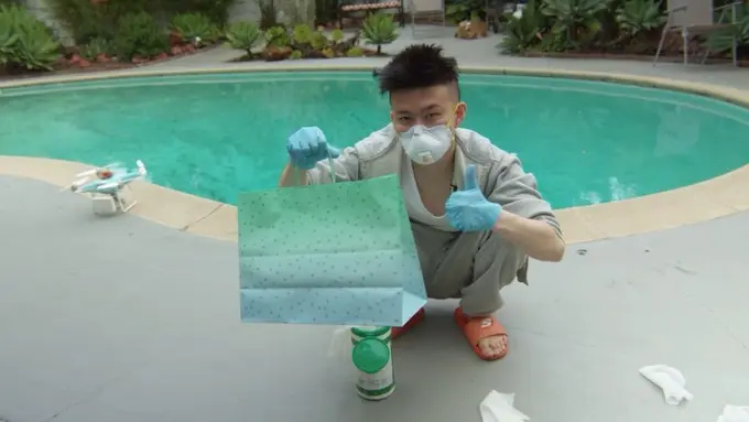 Rich Brian di video klip "Bali". (Instagram/ brianimanuel)