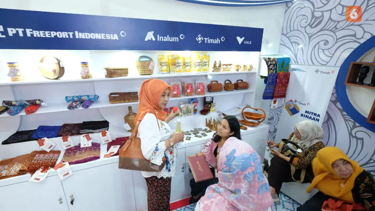 Acara perayaan Hari Ulang Tahun (HUT) ke-44 Dekranas.