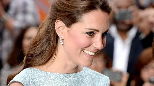 kate-mminelton-131204b.jpg
