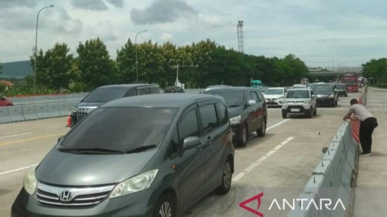 Pengguna Tol Cipali Resah dengan Lubang Jalan, Astra Infra Janji Ganti Rugi dan Perbaikan Segera