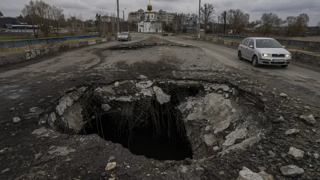 kelangsungan hidup di Ukraina Hari ke 46